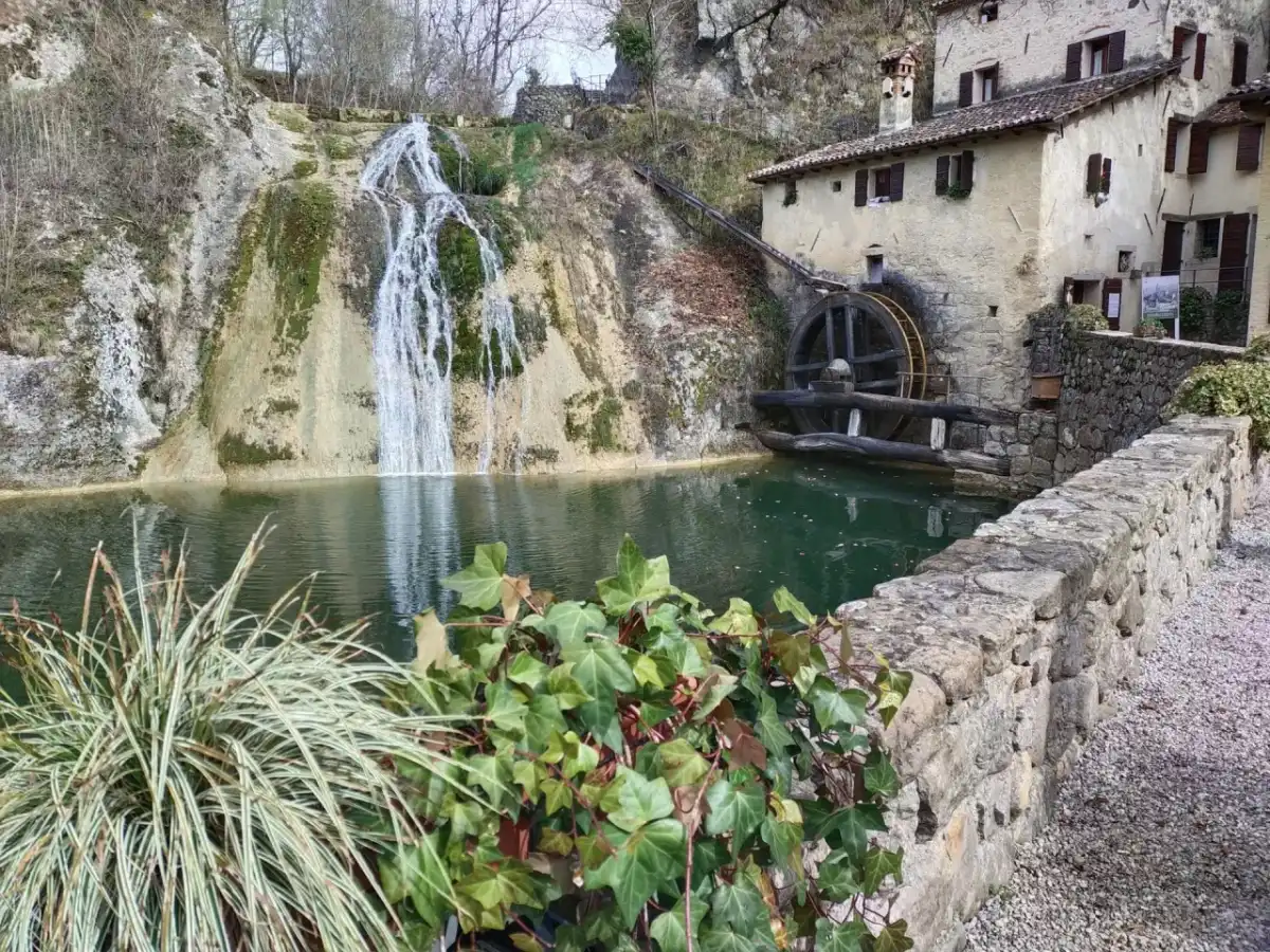 Cascate e Grotte in Veneto - Guida Completa per la Tua Uscita