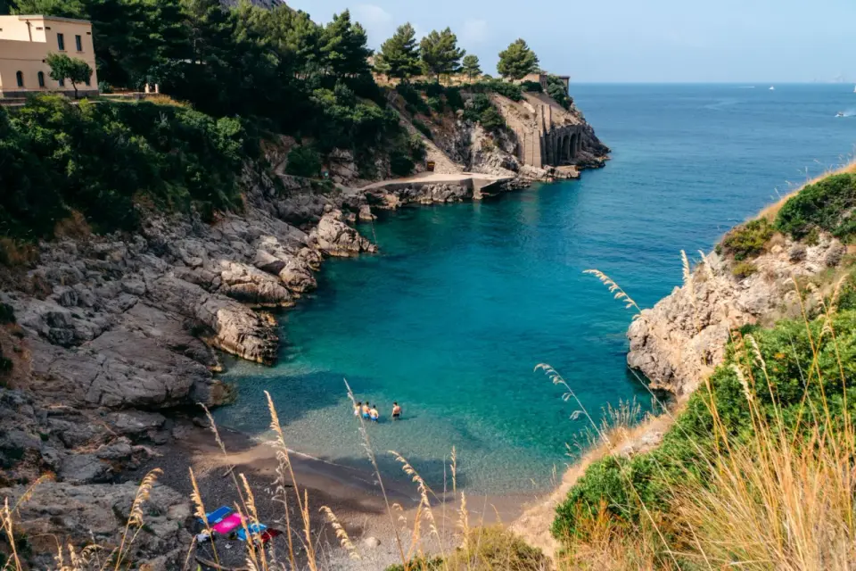Spiagge Sorrento - Quale scegliere? Guida al mare perfetto
